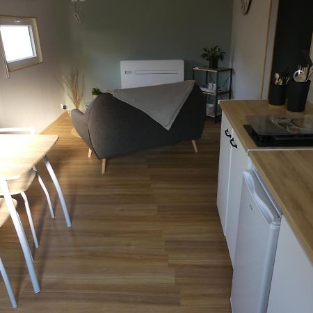 Charmant Studio 35M² Au Calme Proche Du Circuit Apartment Saint-Gervais en-Belin Ngoại thất bức ảnh